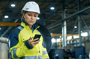 3 Advantages Manufacturers Can Gain by Going Mobile