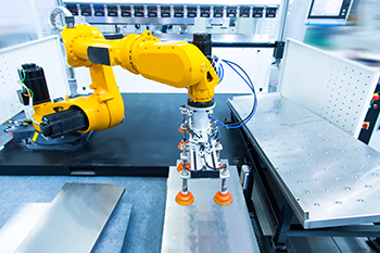 Strategies for Leveraging Digitalization in Your Manufacturing Business